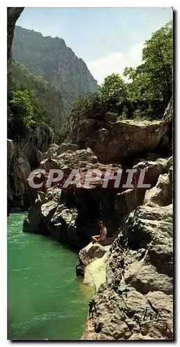 Cartes postales moderne Les Gorges Pittoresques du Verdon au fond des Gorges le defile de Styx