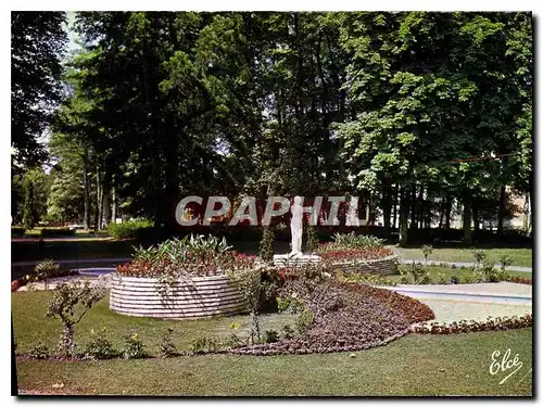 Cartes postales moderne Vichy Allier Decoration florale dans le Parc