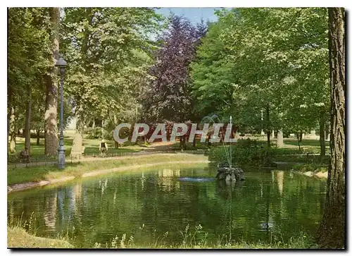 Cartes postales moderne Vichy Allier les nouveaux Parcs