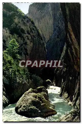 Cartes postales moderne Gorges du Verdon B Alpes L'Entree sous le Point Sublime