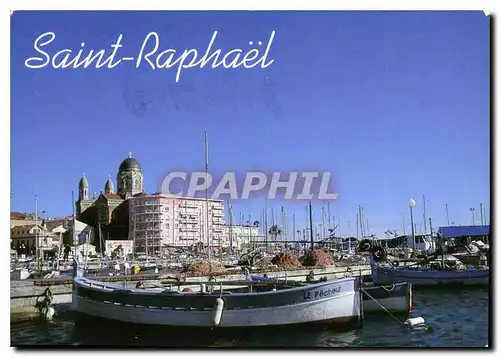 Cartes postales moderne Saint Raphael le port et la cathedrale