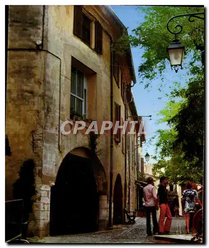 Cartes postales moderne Au Soleil de la Cote d'Azur Haut de Cagnes une rue typique