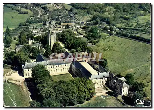Cartes postales moderne Abbaye du Bec Hellouin Eure Vue aerienne Cour de France et Cour d'Aoste