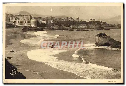 Ansichtskarte AK Biarritz Vue d'ensemble prise du Plateau du Phare sur le Casino Bellevue et l'Atalaye