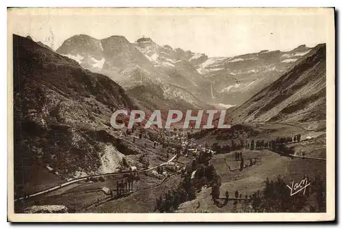 Cartes postales Gavarnie le Village et le Cirque