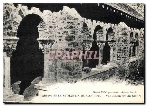 Cartes postales Abbaye de Saint Martin du Canigou Vue exterieure du Cloitre