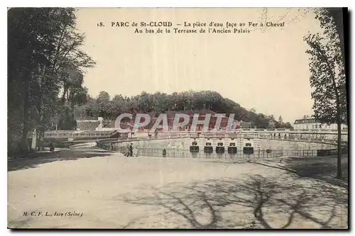 Cartes postales Parc de St Cloud Le piece d'eau face au fer a Cheval