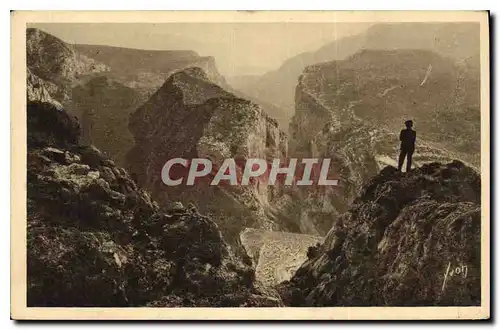 Cartes postales Paysages er Pierres de Provence Le Point Sublime des Gorges du Verdon
