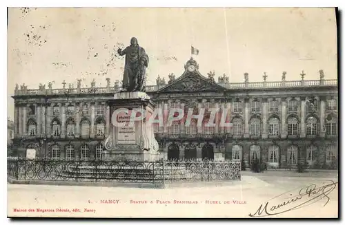 Cartes postales Nancy  Statue a Place Stanislas Hotel de Ville