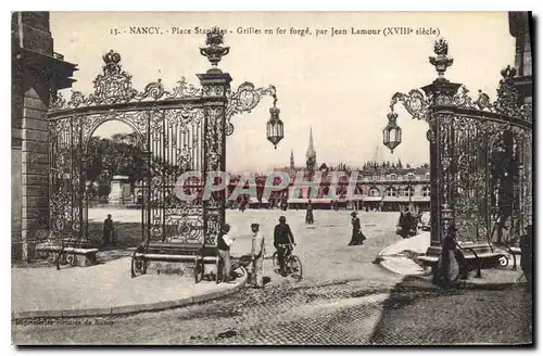 Cartes postales Nancy Place Stanislas en fer forges par Jean Lamour