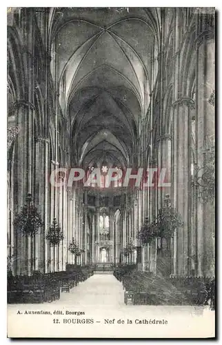 Cartes postales Bourges Nef de la Cathedrale