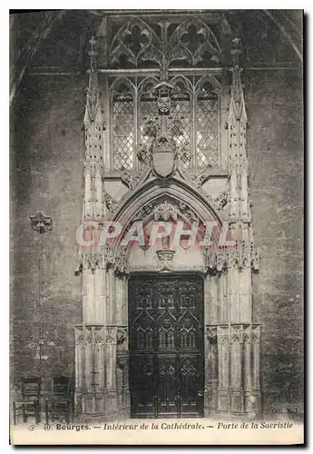 Ansichtskarte AK Bourges Interieur de la Cathedrale Porte de la Sacristie