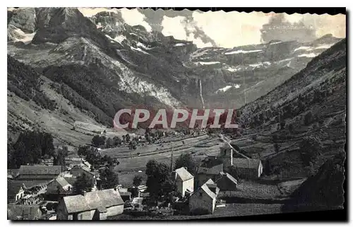 Cartes postales Gavarnie Le Village et le Cirque