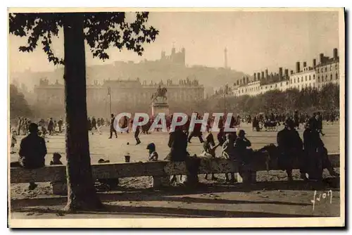 Cartes postales Lyon Rhone Place Bellecour