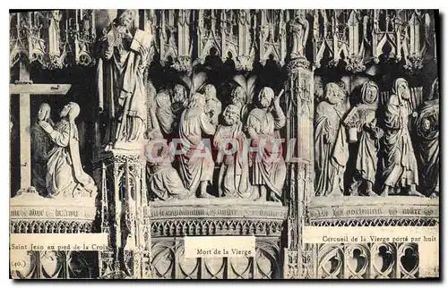 Cartes postales Saint Jeane au pied de la Croix Mort de la Vierge Cereneil de la Vierge porte par huit