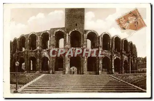 Cartes postales Arles vue exterieure des Arenes