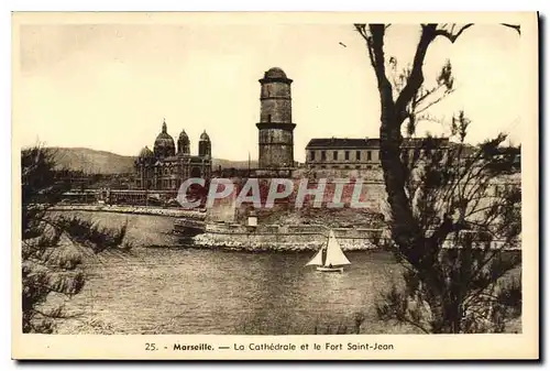 Cartes postales Marseille la Cathedrale et le Fort Saint Jean