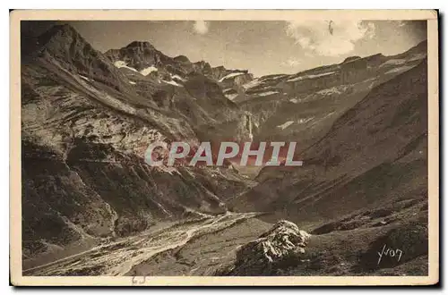 Cartes postales Les Pyrenees le Cirque de Gavarnie