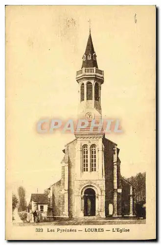 Cartes postales Les Pyrenees Loures l'Eglise