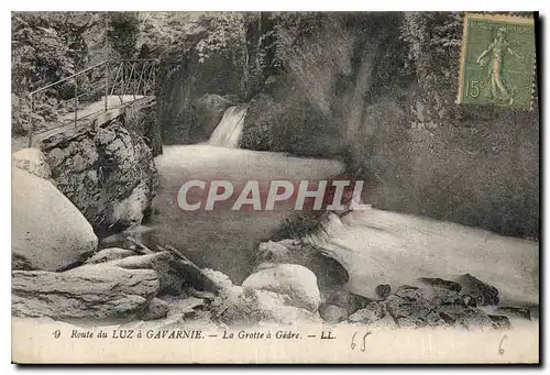 Cartes postales Route du Luz a Gavarnie la Grotte a Gedre