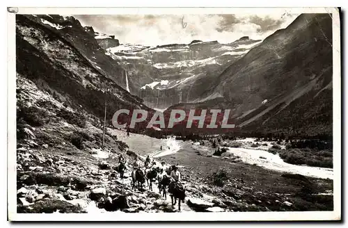 Ansichtskarte AK Gavarnie Le Chemin du Cirque au plateau de la Prade