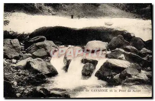 Cartes postales Les Pyrenees Cirque de Gavarnie et le Pont de Neige