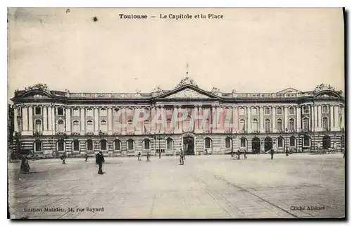 Cartes postales Toulouse le Capitole et la Place