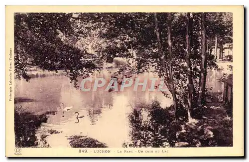 Cartes postales Luchon le Parc un coin du Lac