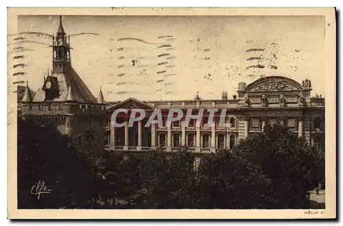 Cartes postales Toulouse Facade Est du Capitol et Donjon