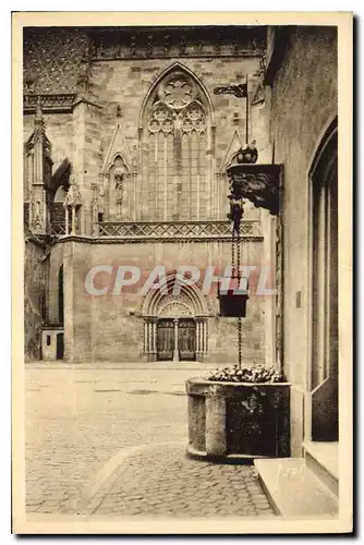 Cartes postales Colmar Haut Rhin Vieux Puits et Portail de l'Eglise St Martin dite la Cathedrale