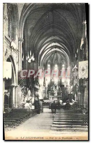 Cartes postales La Delivrande Nef de la Basilique
