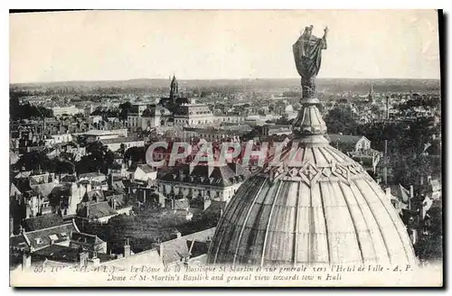 Ansichtskarte AK Tours Le Dome de la Basilique St Martin et vue generale vers l'Hotel de ville