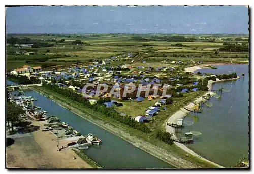 Cartes postales moderne Camping