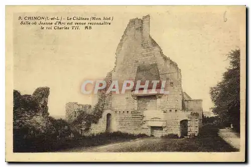 Ansichtskarte AK Chinon I et L le Chateau Mon hist salle au Jeanne d'Arc est venue reconnaitre le roi Charles VII