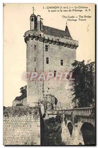 Cartes postales Chinon I et L le Chateau le pont et la tour de l'Horloge