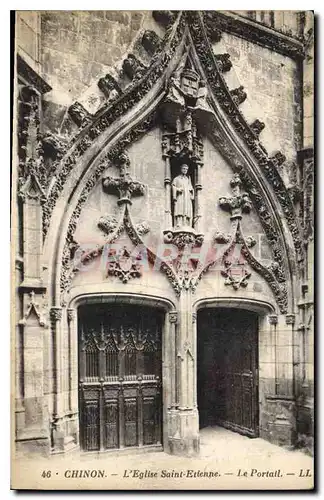 Ansichtskarte AK Chinon l'Eglise Saint Etienne le Portail