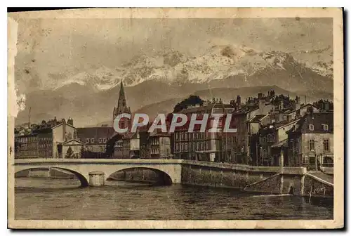 Cartes postales La Douce France Les Alpes Grenoble les bords de l'Isere et les Alpes neigeuses