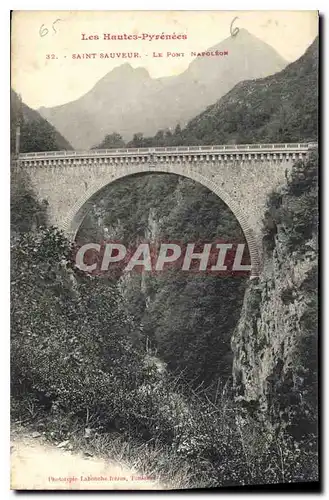 Ansichtskarte AK Les Hautes Pyrenees Saint Sauveur Le Pont Napoleon