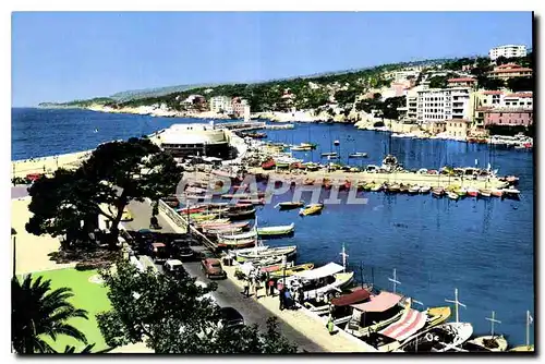 Cartes postales Cassis B du Rh Le Port et le Casino Bateaux