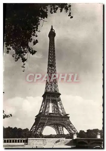 Cartes postales Paris et ses Merveilles La tour Eiffel vue de l'avenue de New York