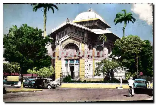 Cartes postales Fort de France Martinique La Bibliotheque Schoelcher dans son ecrin de verdure