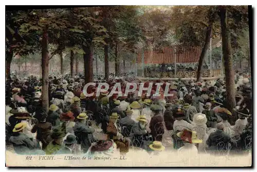 Cartes postales Vichy L'Heure de la Musique