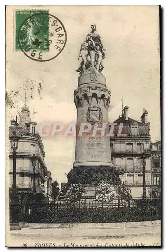 Ansichtskarte AK Troyes Le Monument des Enfants de l'Aube