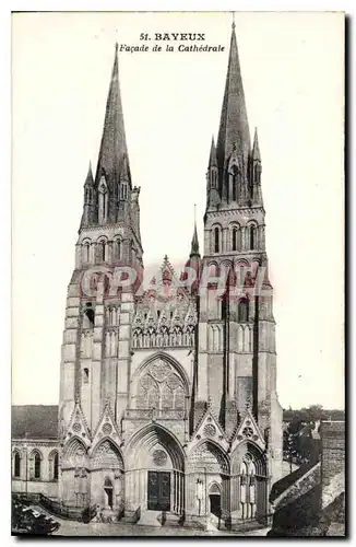 Ansichtskarte AK Bayeux Facade de la Cathedrale