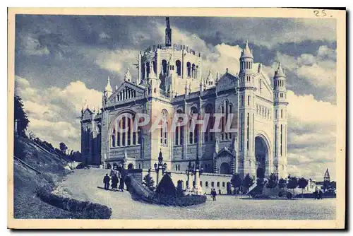 Cartes postales La Basilique de Lisieux