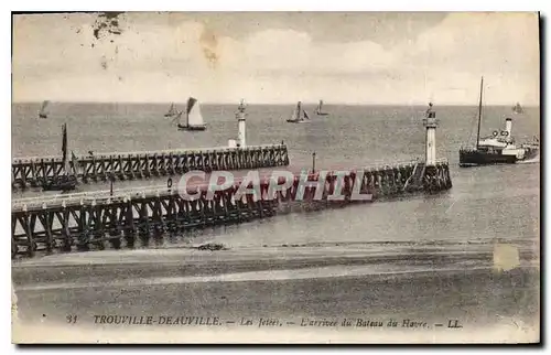 Cartes postales Trouville Deauville Les Jetees L'arrivee du Bateau du Havre