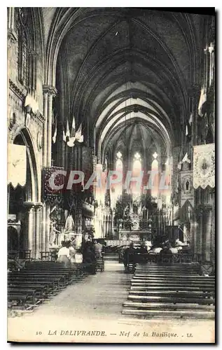 Cartes postales La Delivrande Nef de la Basilique