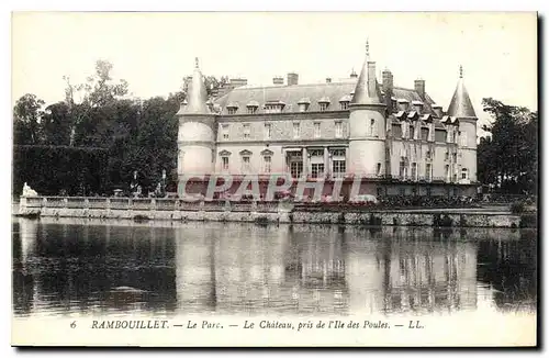 Ansichtskarte AK Rambouillet le Parc le Chateau pris de l'Ile des poules