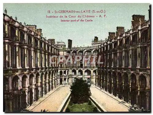 Cartes postales St Germain en Laye S et O Interieur de la Cour du Chateau A P