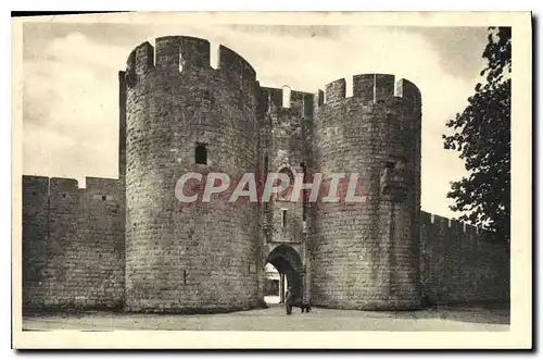 Ansichtskarte AK Aigues Mortes Gard Les Remparts Porte de la Gardette